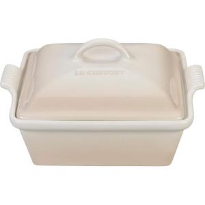 imageLe Creuset Stoneware Heritage Covered Square Casserole 25 qt 9quot Meringue